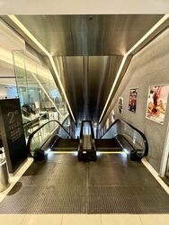 Oxley Tower (D1), Retail #566767561